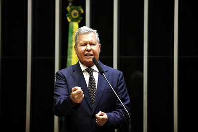 Prefeito Arthur Neto diz que Manaus não tem condições de abrir economia