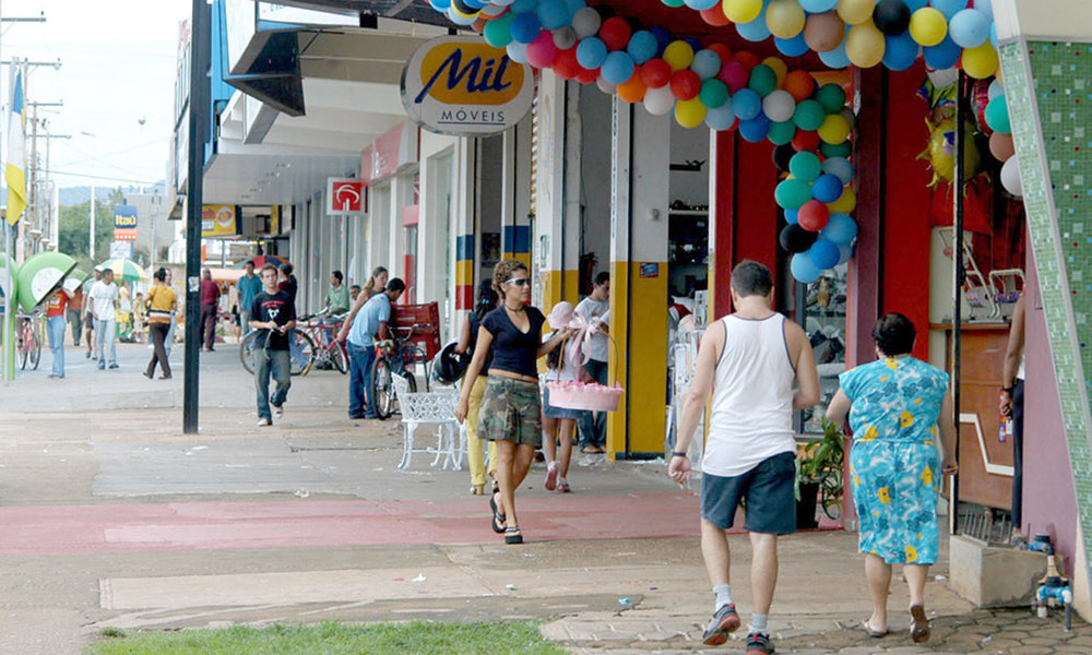 Governo de Tocantins orienta a abrir comércio, mas capital é contra