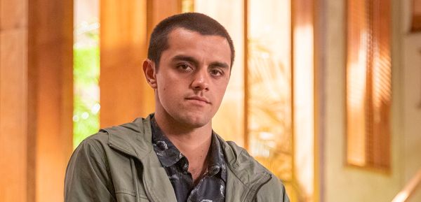 Curado da Covid-19, Felipe Simas diz que sofreu com fortes dores de cabeça