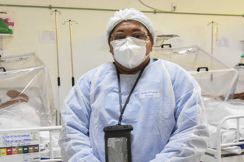 Mais de 280 técnicos de enfermagem estão na linha de frente do hospital de campanha