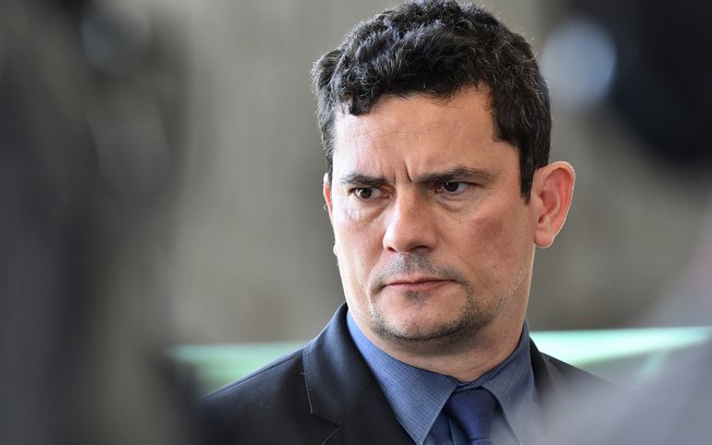 Moro irá depor neste sábado à PF sobre acusações contra Bolsonaro
