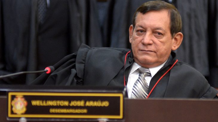 O processo de impeachment, suspenso pelo vice-presidente do TJAM Wellington Araújo (foto), foi ingressado pelo Sindicato dos Médicos (TJAM)