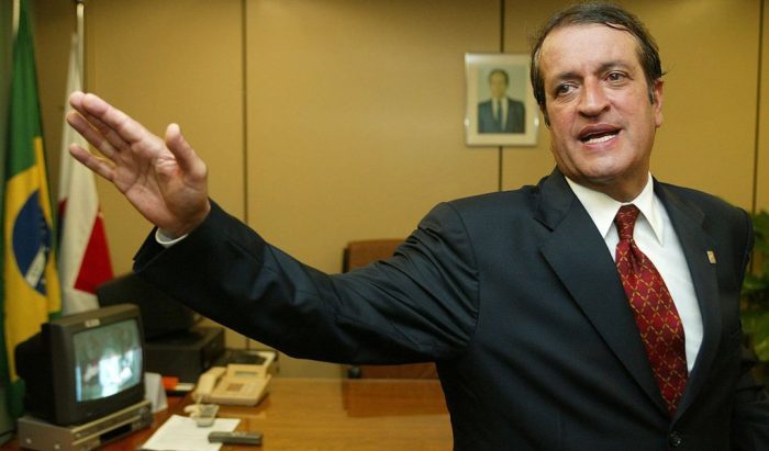 Aliado do governo, ‘Centrão’ emplaca mais um indicado em fundo da educação e aguarda nomeação na Saúde