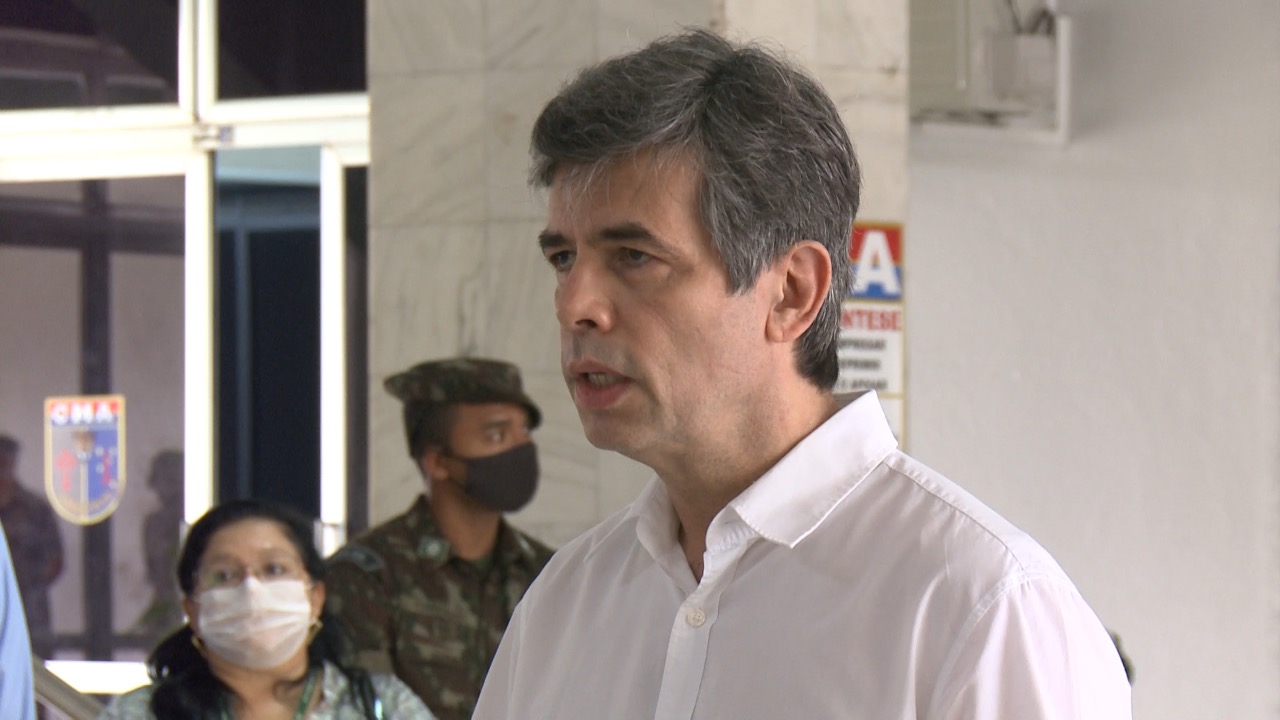 No Amazonas, Nelson Teich  promete ajuda do governo federal no combate à Covid-19