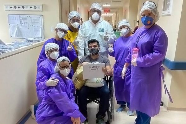 Pará supera marca de 10 mil pacientes recuperados da Covid-19 e equipe médica comemora