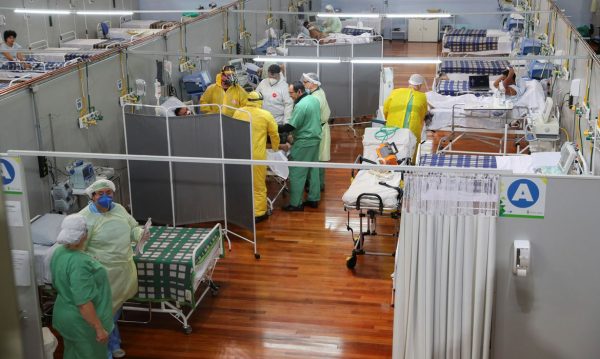 Brasil atinge 71.469 mortes por Covid-19, neste sábado, sendo 1.071 óbitos nas últimas 24 horas