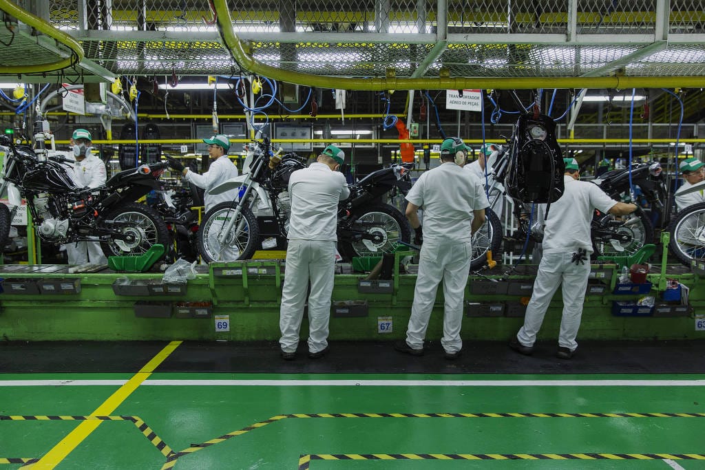 Empresários usam crise ambiental para manter benefícios para Zona Franca de Manaus