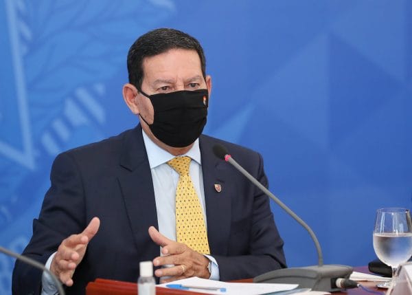 Hamilton Mourão defende investimento de países emergentes para desenvolver Amazônia