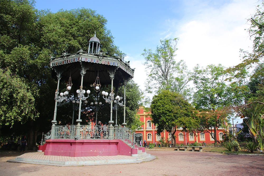 A importância da praça pública como espaço democrático na sociedade