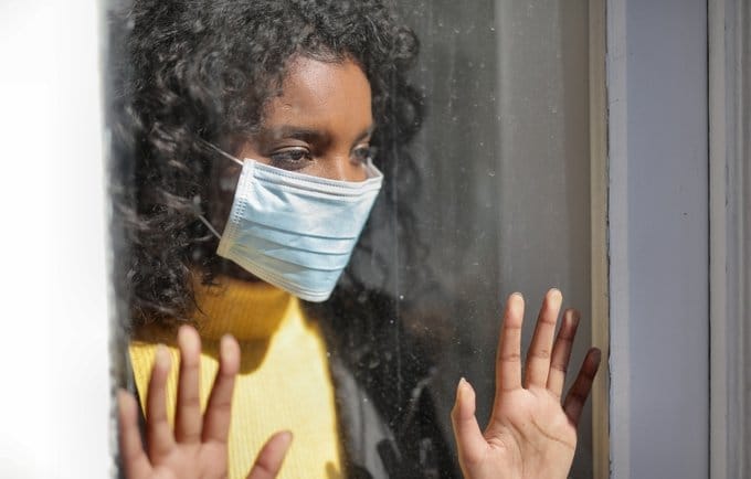 Especialistas afirmam que pandemia de Covid-19 acentuou desigualdade racial no Brasil