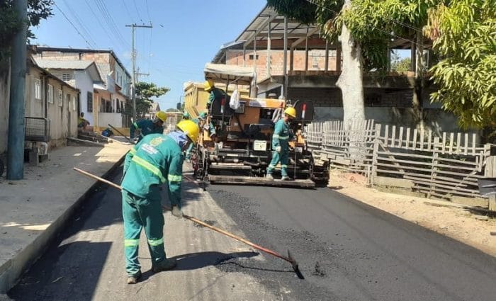 Com investimento de R$ 11 milhões, obras de sistema viário em Tefé alcançam 60% de conclusão