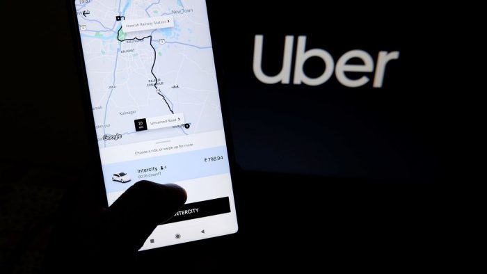 Justiça decide que motorista de Uber não pode ser considerado funcionário da empresa