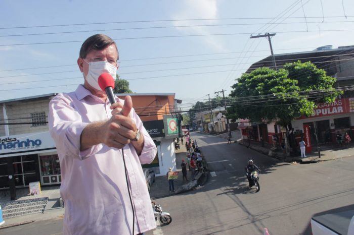 O deputado Zé Ricardo (PT) e vice, Marklize Siqueira (Psol),destacaram as propostas que defendem na área da segurança (Divulgação/ assessoria) 