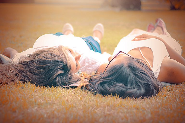 Boletim: Covid-19 em presidiários, casamento gay e aplicativo e-título são destaques