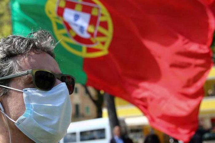 Portugal decreta estado de calamidade e aperta restrições contra Covid-19