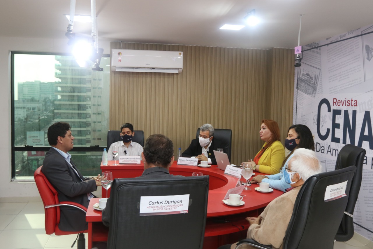 Candidato comunista, Marcelo Amil, descarta voto em adversário extremista