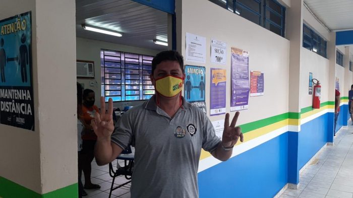 ‘Trabalhamos com inteligência e o coração’, diz Marcelo Amil ao votar em Manaus
