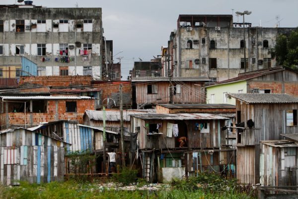 A desigualdade derruba o IDH do Brasil, de 0,765 para 0,570. O Brasil é bem mais desigual do que outros países (Ricardo Oliveira/ Revista Cenarium)