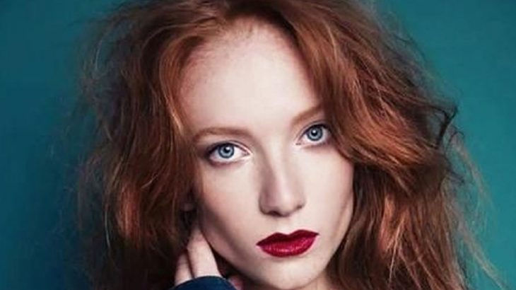 A modelo Lilia Sudakova, de 26 anos, já apareceu na capa da Vogue russa e em revistas na Itália, China e Japão (Divulgação)