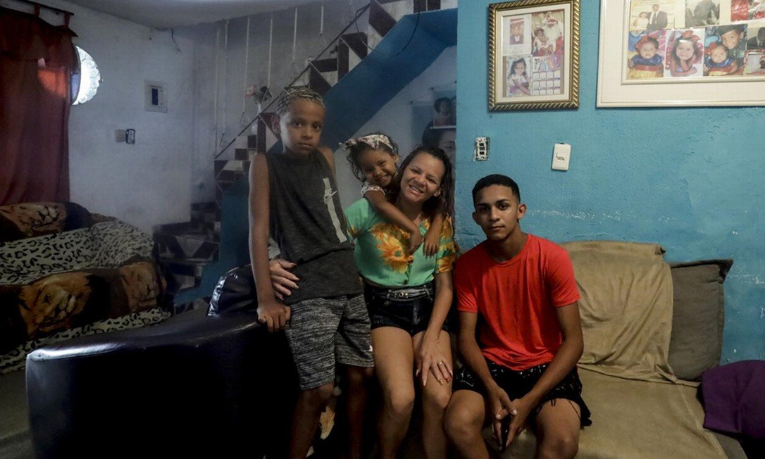 Desigualdade vai aumentar em 2021, com alta apenas da renda dos mais ricos, aponta consultoria