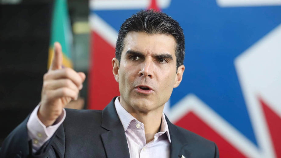 Governador do Pará libera festas de fim de ano e capacidade total nos estabelecimentos