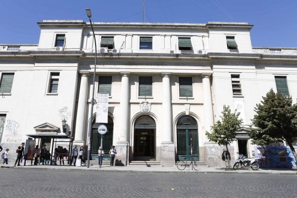 Imprensa argentina utiliza REVISTA CENARIUM como fonte de informação sobre Covid-19 no Amazonas