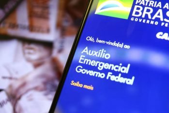 A nova rodada do Auxílio Emergencial pagará quatro parcelas com valor médio de R$ 250 cada um (Marcelo Camargo/Agência Brasil)