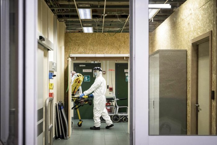 Bélgica coloca detentos em quarentena após surto de Covid-19 em prisão no sudeste do país