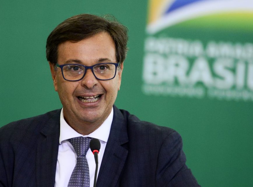 Ministro do Turismo associa pandemia à “blasfêmia” no Carnaval de 2019