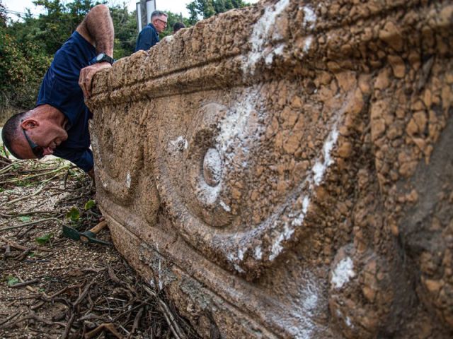 Sarcófagos de 1.800 anos são desenterrados de construção do parque em Israel