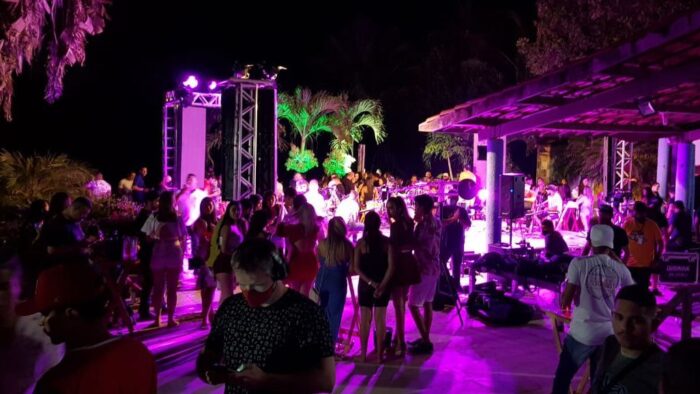 No AM, jovens de 20 e 49 anos viram alvo fácil da Covid-19 e somam 16% dos óbitos pela doença