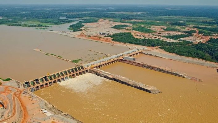 Para evitar parada total, Santo Antônio pede que governo autorize a ampliação do volume de água armazenado em seu reservatório (Reprodução/ Internet)