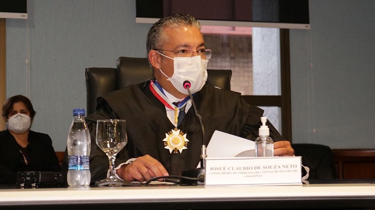 Josué Neto tomou posse como conselheiro na última quarta-feira, 17.(Reprodução/TCE-AM) 