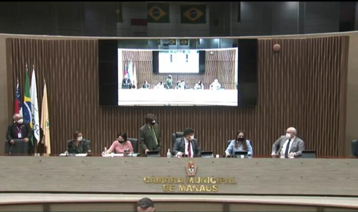 Vereadores de Manaus criticam medida que autoriza ensino sobre Diversidade e chamam decisão de ‘militância’