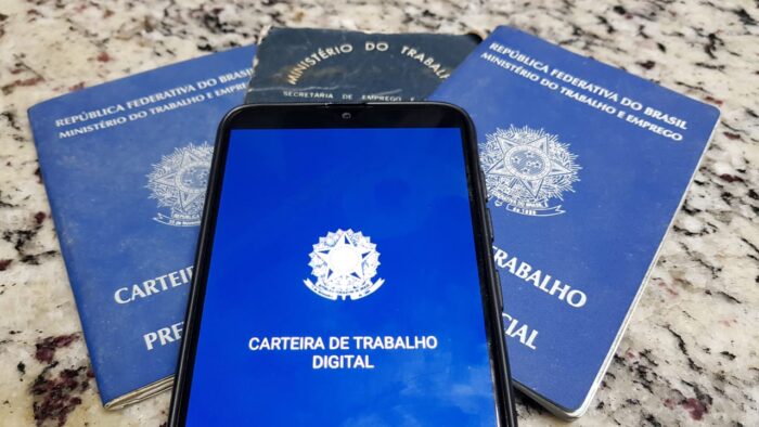 As mulheres estão no centro da crise humanitária da pandemia