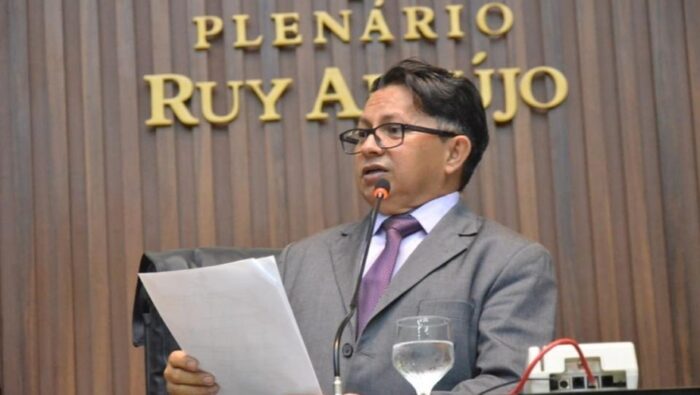 Audiência pública promovida por Sinésio Campos vai debater regularização fundiária no AM