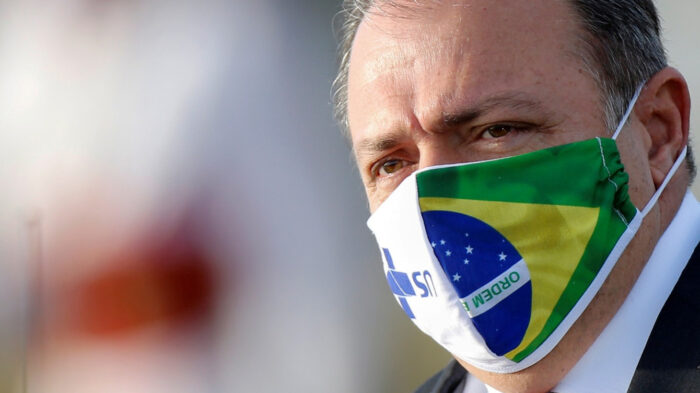 Forças Armadas procuram se desvincular da atuação de Pazuello na saúde