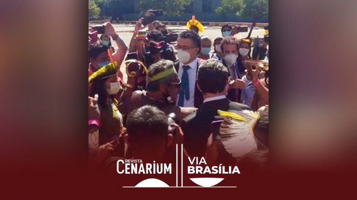 Indígenas são recebidos com bombas e balas de borracha durante manifestação em Brasília