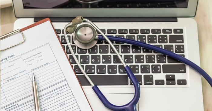 Ministério da Saúde quer restringir acesso ao aborto legal por telemedicina