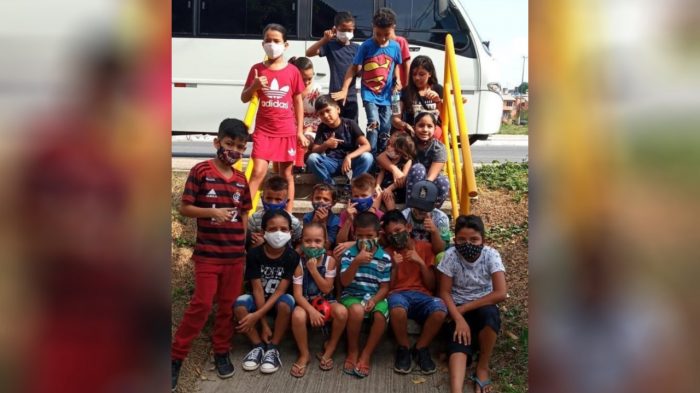 ‘Crianças do Guetto’: iniciativa recebe doações para atender jovens em vulnerabilidade da zona Sul de Manaus