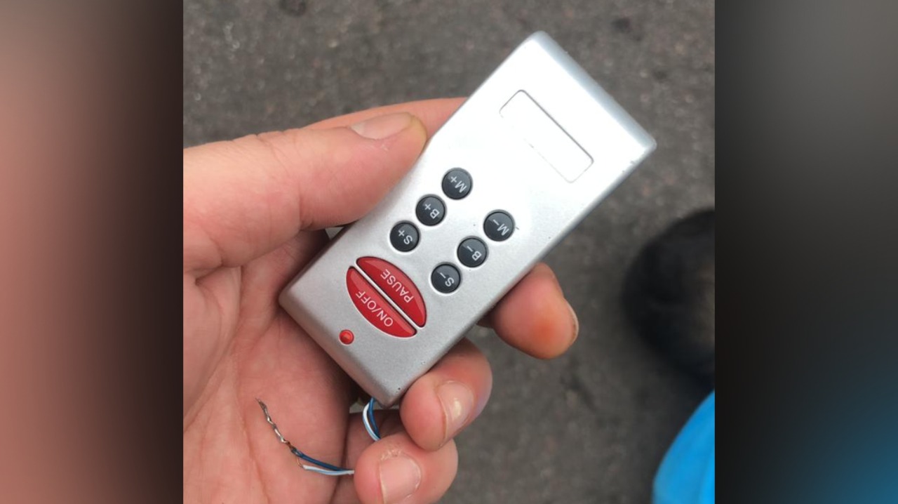 Vídeo: suspeitos usam aparelho eletrônico ‘Chapolin’ para furtar carro em Manaus