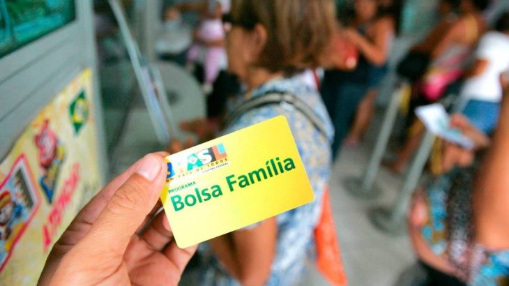 Cartão do Bolsa Família (Divulgação/O Globo)