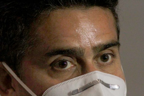 Prefeitura de Manaus se justifica contra denúncias de alimentos vencidos entregues a famílias carentes