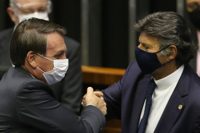 Após ameaças de Bolsonaro, Fux diz que harmonia entre Poderes não implica impunidade