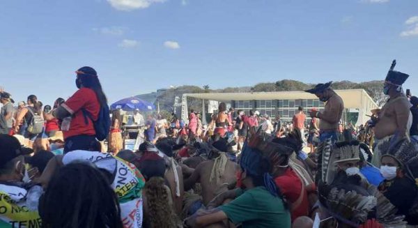 Julgamento do marco temporal das terras indígenas é adiado