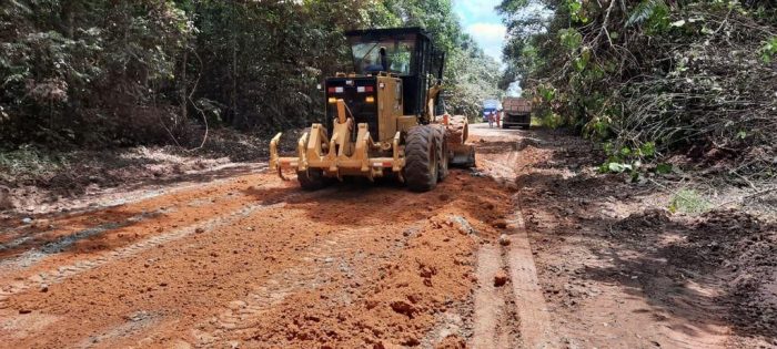 Após apelos de Marcelo Ramos, ministério inicia obra para tirar BR-174 da lama