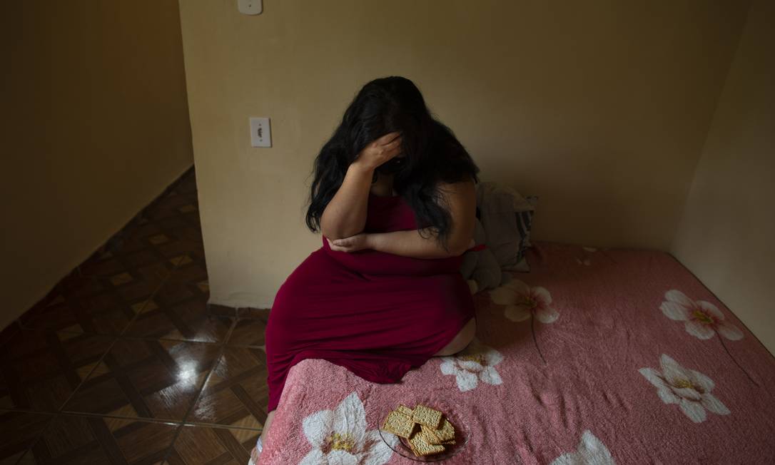 Pobreza avança, enquanto 3 milhões de brasileiros esperam acesso ao Bolsa Família e INSS