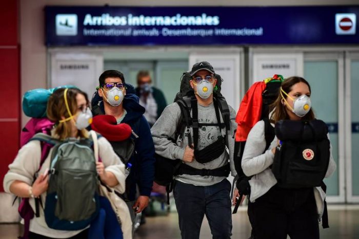 Argentina reabre fronteiras para turistas brasileiros vacinados contra Covid-19