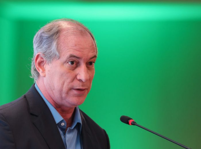 Ciro Gomes suspende pré-candidatura à Presidência após votos a favor da PEC dos Precatórios