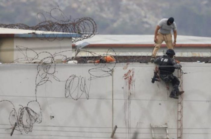 Rebelião no Equador deixa, ao menos, 58 mortos em presídio